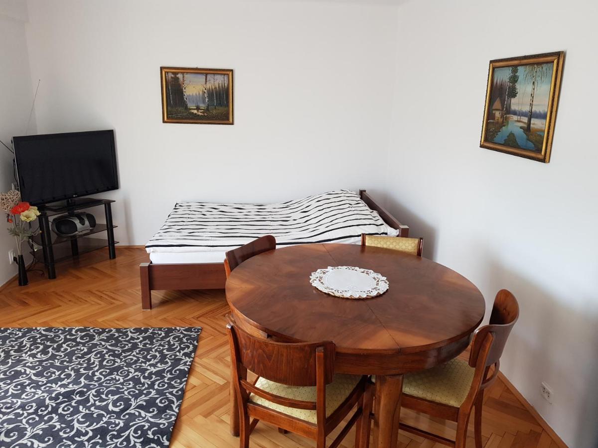 Mieszkanie W Centrum Krakowa Esterno foto